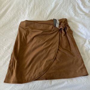 LOFT Tan Mini Wrap Skirt with Ruched Design for Casual Wear NWT